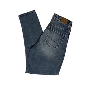 American Eagle 00 Short Stretch Mom Jean